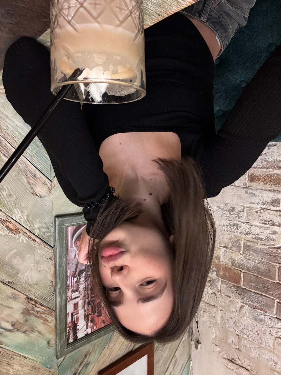 Fresh photos, fresh mood — Tina online in Datong